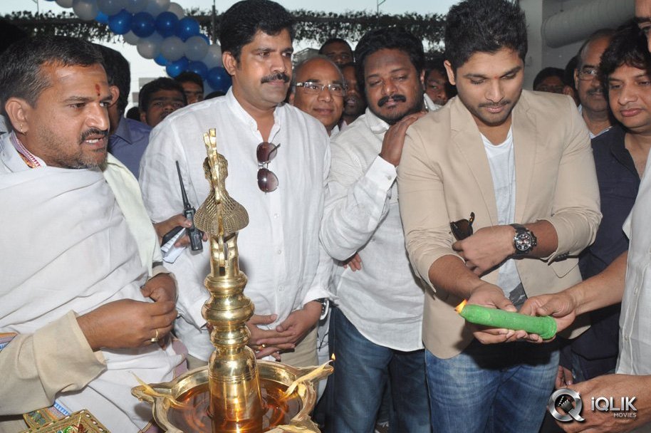 Allu-Arjun-Launches-Asian-Cinemas-Theatre-at-Uppal